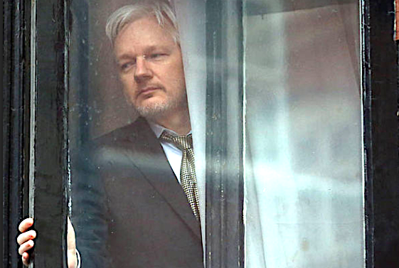 Julian Assange Offers U.S. Gov’t. Proof Russia Wasn’t Source of Democratic Party Leaks, Says WSJ