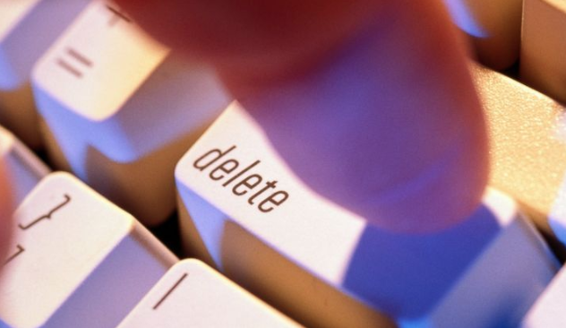 Google or CTIRU: Who Is Fibbing About Terror Takedowns?