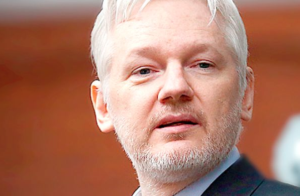 Conspiracy emerges to push Julian Assange into British and US hands