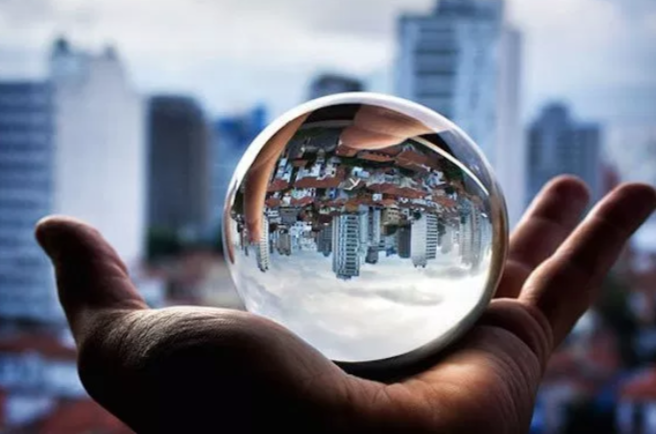 Fake world - The era of 'inversion' arrives