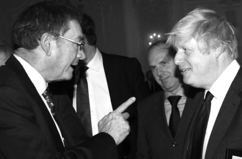 Tory donor Lord Ashcroft’s outsourcing firm lands £350m vaccination contract